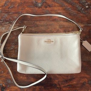 Coach crossbody excellent used condition